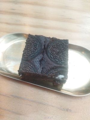 Brownie oreo at La Dulzura in Mexico City