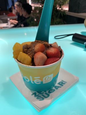 Hazelnut ice cream with Mango, Strawberries, and cookie crumble toppings  #Veganuary at Yolé Cafe - Chinatown in Central Singapore