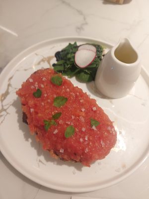 Tomato toast at Yolé Cafe - Chinatown in Central Singapore