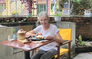 plant-based-vegetarian-vegan-healthyfood-smoothie bowl - customer review 3 at Easy Vegan in Hoi An