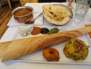 Vegan Thali + naan at Thali in Gothenburg