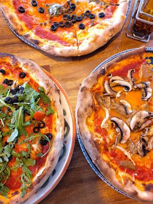 Customized vegan cheese at Pizza Art in Copenhagen