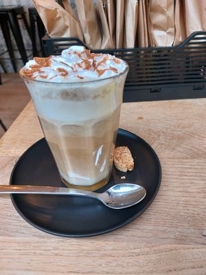 Veganer Pumpkin Spice Latte at Hannahs Kreativcafé & Conceptstore in Trier