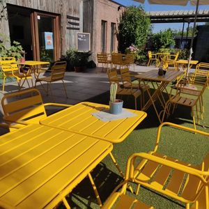 Terras   at Bar Madam in Antwerpen