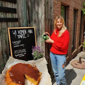 Krijtbord dag specials   at Bar Madam in Antwerpen