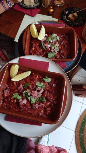 Chili sin carne at Bar Madam in Antwerpen