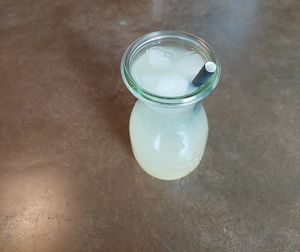 Lemonade at Himlen är blå som en apelsin in Uppsala