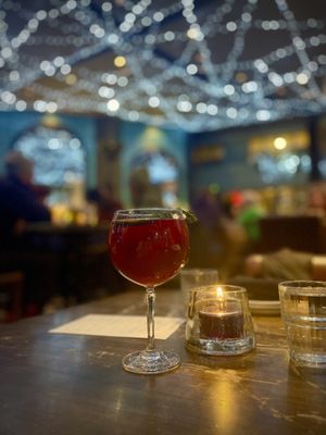 Mocktails at the cocktail barr #Veganuary at The Raven Room in Whistler