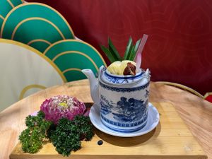 Hoa nien tea at Tuệ in Ho Chi Minh City