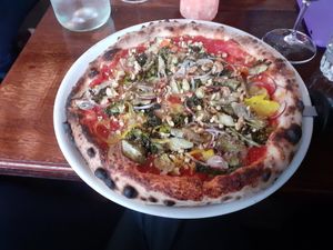 Vegan pizza at Vincenzo's - Centrum in The Hague