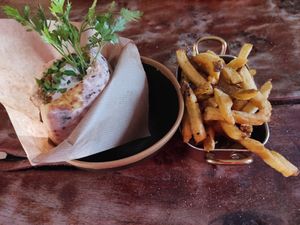 Pita at Cult of Pita in Porto