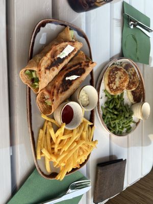 Zu sehen Tortilla Wrap und dad‘s Patties  at Terrabite in Simuni