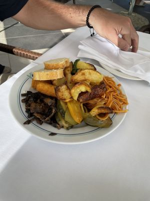 Sample buffet: tomato pasta, potato croquettes, roast vegetables, potato wedges - not pictured also vegetable soup   at Hotel Jezero in Plitvicka Jezera