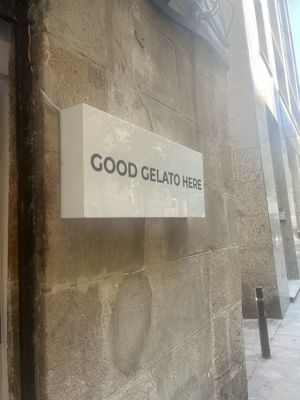 Logo  at CAJÚ Gelato in Barcelona