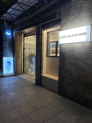   at CAJÚ Gelato in Barcelona