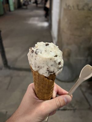 Banana and chocolate   at CAJÚ Gelato in Barcelona
