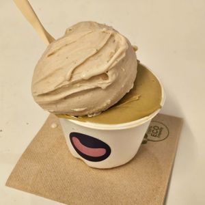 Pistachio with Vanilla & Cashew at CAJÚ Gelato in Barcelona