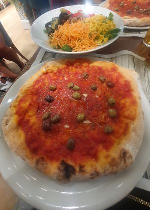 Pizza & side salad at Eccellenze della Costiera in Naples