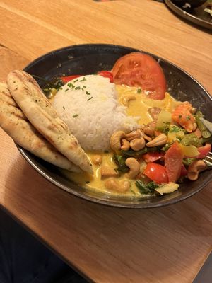 Plant-Based Curry  at Eat & See in Ouddorp