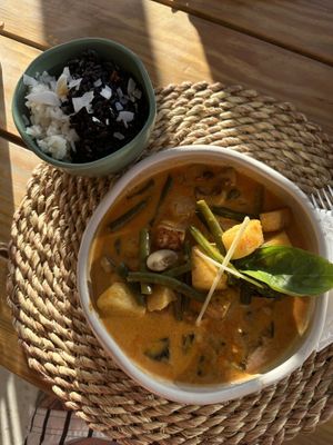 Thai tofu curry   at Nicole's Greenhouse in Hurghada