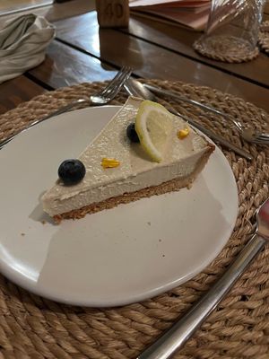 Leman „cheese"cake  #Veganuary at Nicole's Greenhouse in Hurghada