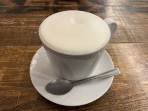 Cappuccino au lait d’avoine 🌱  at Texas Coffee House Mons in Mons