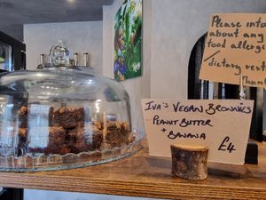 Vegan brownie at Tanifiki in Edinburgh