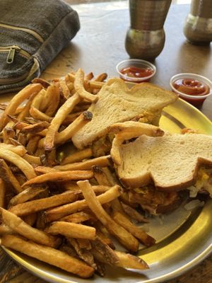   at Tastebuds in Willits