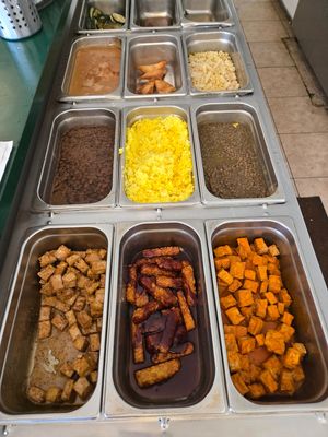  at Tastebuds in Willits