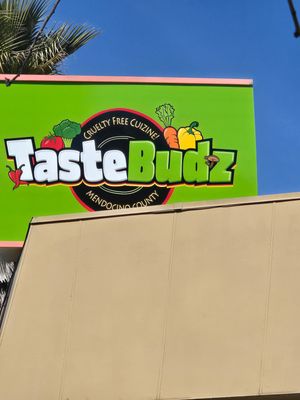  at Tastebuds in Willits