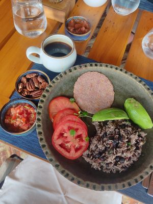Vegan breakfast (adapted from creole breakfast + nuts) at Alma in Samara