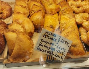 Empanadas at Paquita Degustació in Tarragona