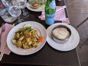  at Au Bonheur de Saigon in La Ciotat