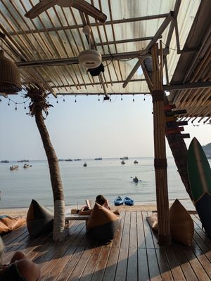 The view at Tar Tar Bar in Koh Tao