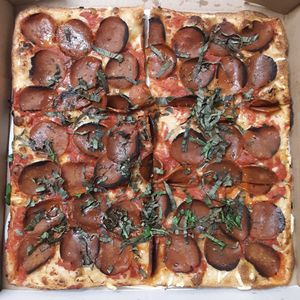 Medium Vegan Pepperoni at Williamsburg Pizza in Omaha