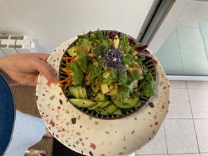 Teriyaki bowl which could be ordered without the salmon  at Poki'z in Concarneau