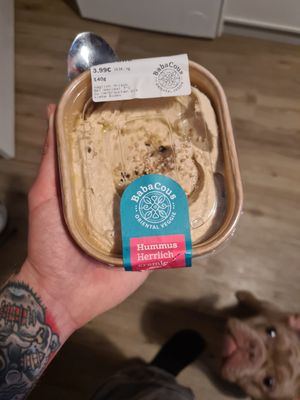 Hummus at BabaCous - Edeka Böcke in Hamburg