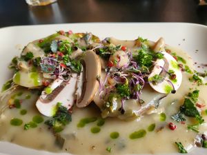 Croûte aux champignons
Sauce à la sauge, pain Brut à l'ail
CHF 15.-
Menu dès le 16.12.2023 at Cocotte in Fribourg