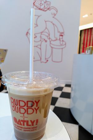 Praliné Mocha drink at Buddy Buddy Pop-Up - Rue de Caumartin in Paris