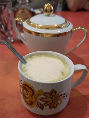  at Café Studio in Paris