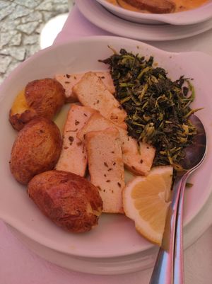 Tofu a lagareiro at Bom Jesus in Valenca