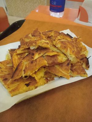 Cipolla at Pizzeria Paninoteca La Spiga in Sassari