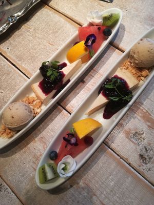 Dessert plate at AIN SOPH.Journey in Tokyo