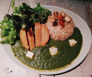 Green curry with cutlet at AIN SOPH.Journey in Tokyo