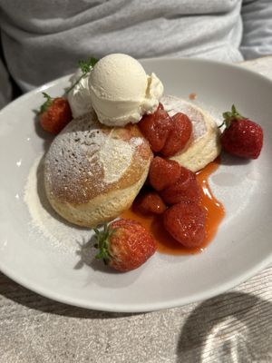 Strawberry pancakes  at AIN SOPH.Journey in Tokyo