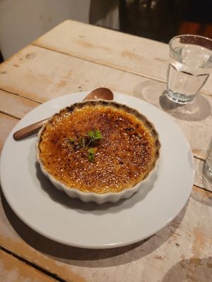 Creme brulee at AIN SOPH.Journey in Tokyo