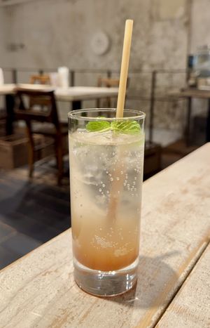 Make sure you stir the Craft Cola before you take a sip, so the flavours are evenly distributed. Delicious and refreshing!  at AIN SOPH.Journey in Tokyo