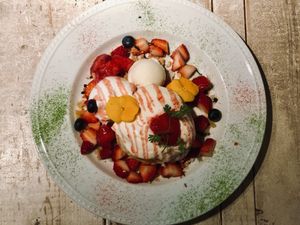 White Day Strawberry Pancakes with edible flowers and ice cream at AIN SOPH.Journey in Tokyo