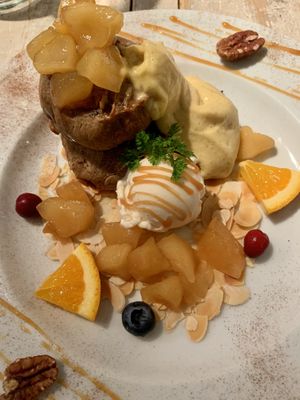 Autumn early grey and apple almond pancakes  at AIN SOPH.Journey in Tokyo