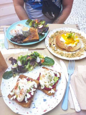  at Mya Petit Café in Funchal